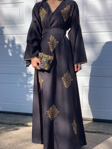 Hind Embroidered Open Abaya - Beige